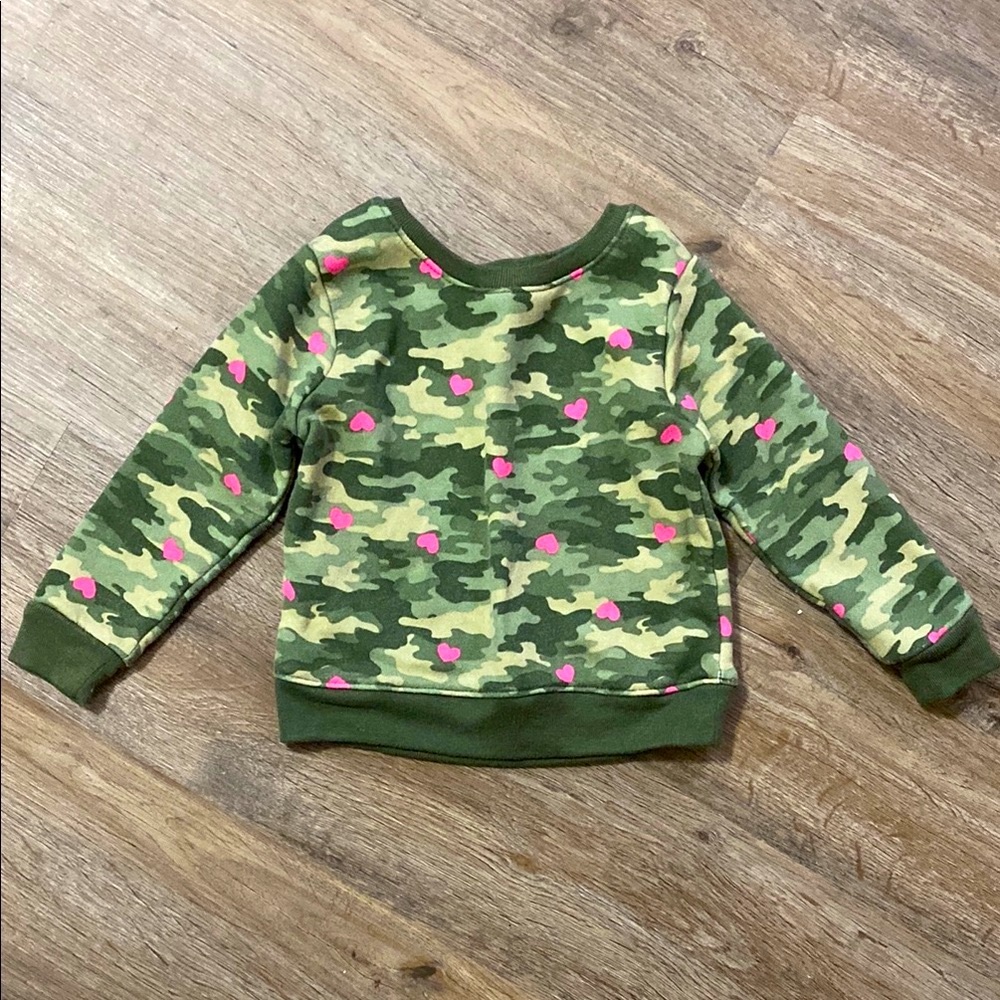 Garanimals Green and Pink Heart Camouflage Sweatshirt NWOT 18M
